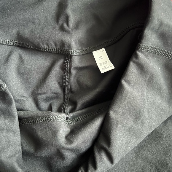 Tracksuit set - Picture 4 of 7